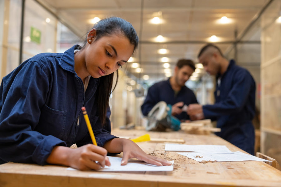 Three-way partnership with a client, LESCO and Training Force delivers innovative B-BBEE learnership solution.