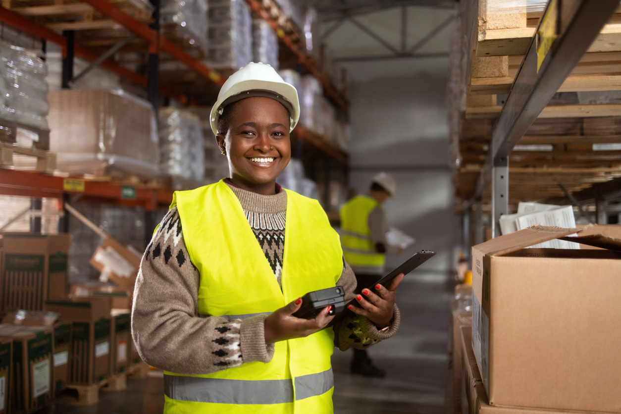 Boost warehousing competitiveness this festive season with temporary employment services